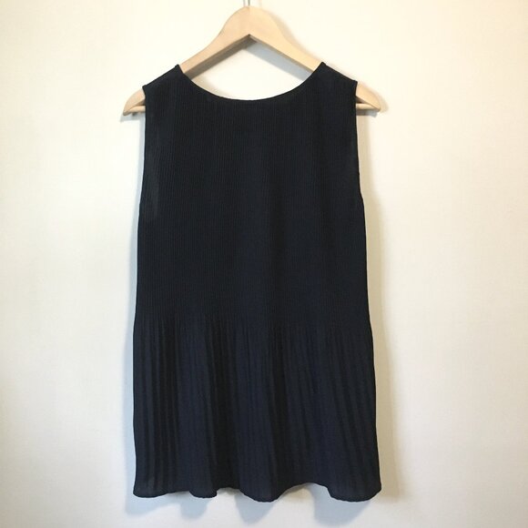 Dark Navy Blue Accordion Pleated Back Rayon Tank Top - Picture 1 of 13